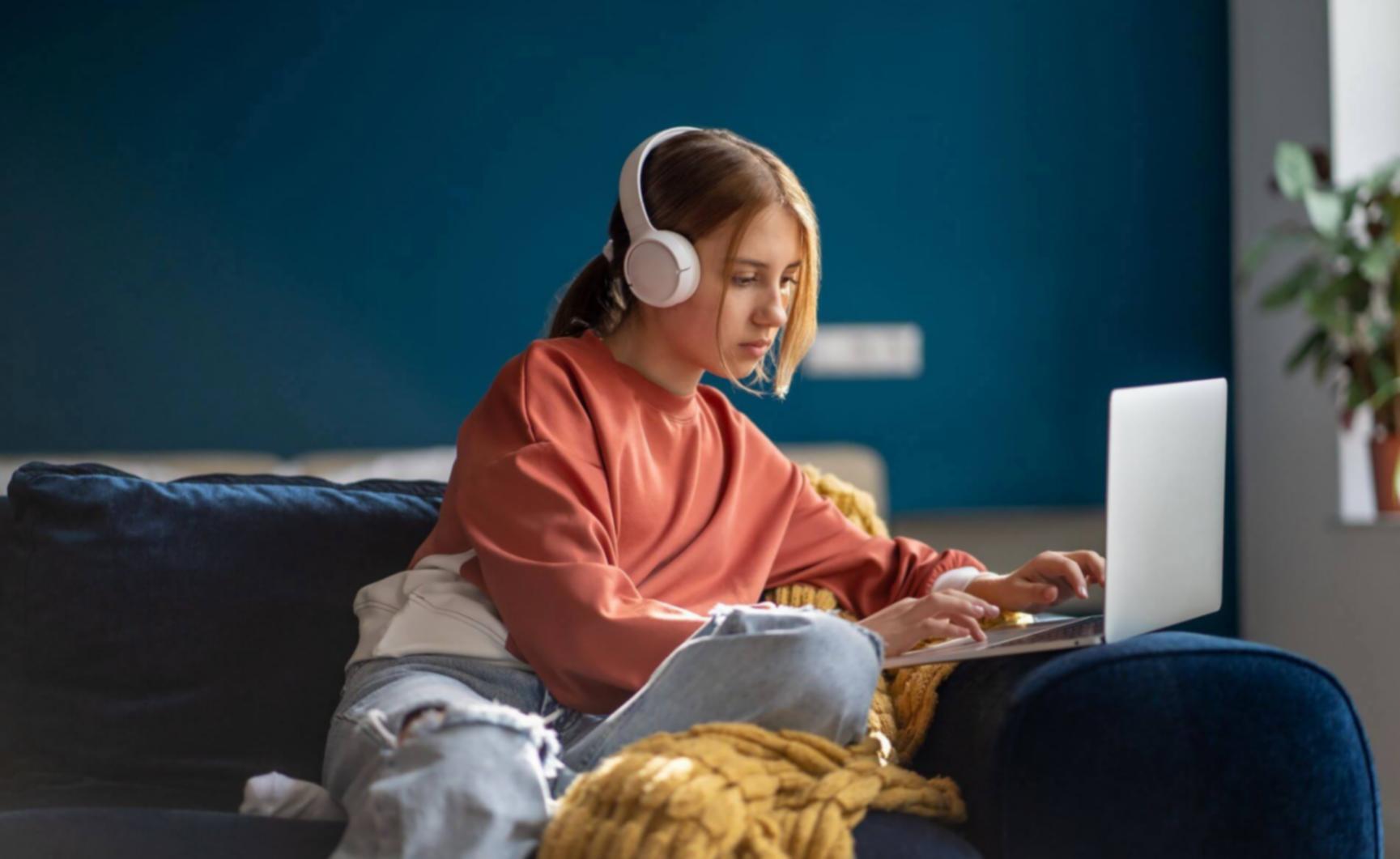 Séminaire de formation en reporting financier avec participants actifs